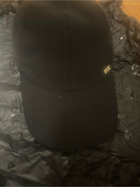 HUGO BOSS 2PC SET, CAP + POLO DEAL